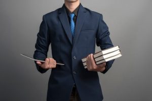 وکالت تام الاختیار و شرایط آن چیستند؟