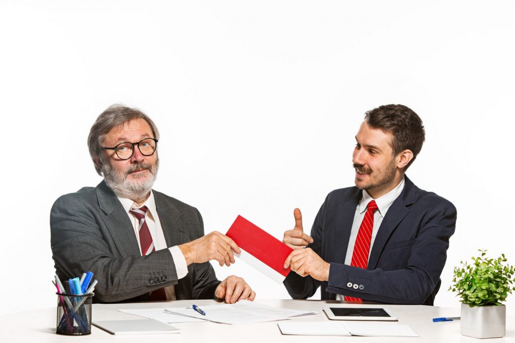 خیار غبن فاحش و اسقاط کلیه خیارات